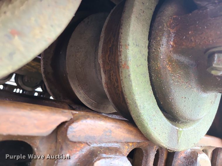 image for item MX9631 1970 Caterpillar 977K  track loader