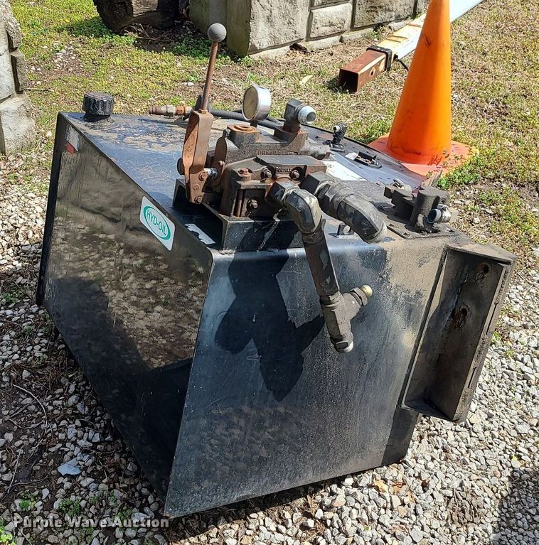 image for item MX9632 National Crane 600E2  load block