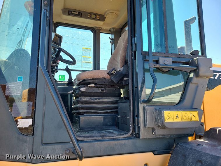 image for item MX9652 Hyundai HL730-9A  wheel loader