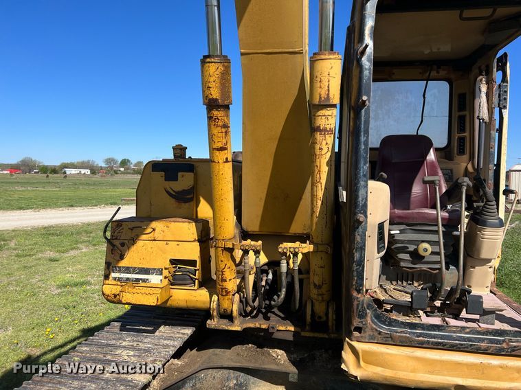 image for item MY9558 1994 Caterpillar 311  excavator