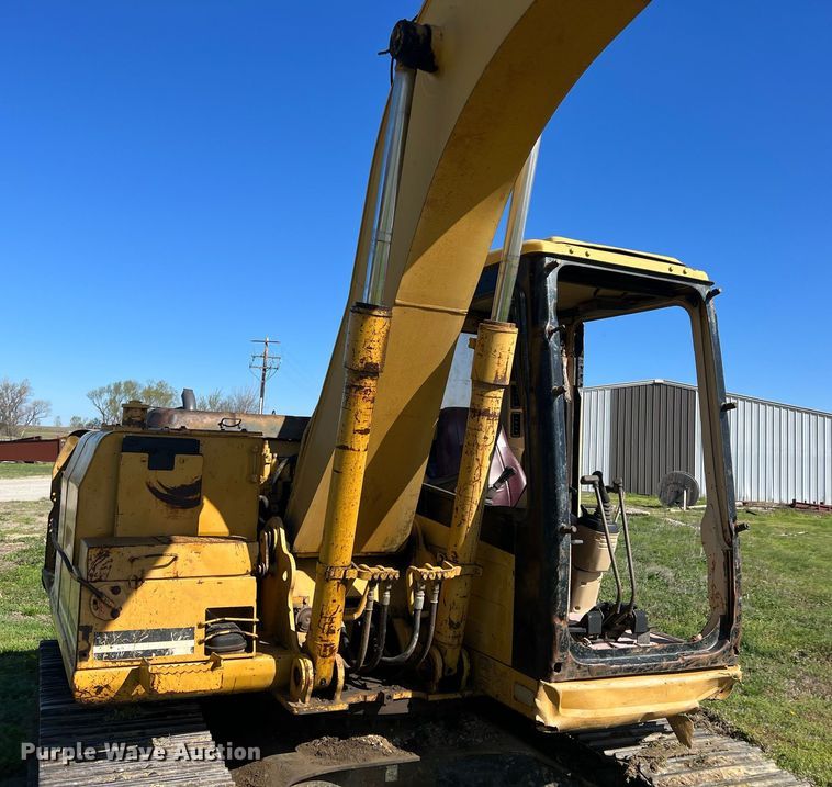 image for item MY9558 1994 Caterpillar 311  excavator