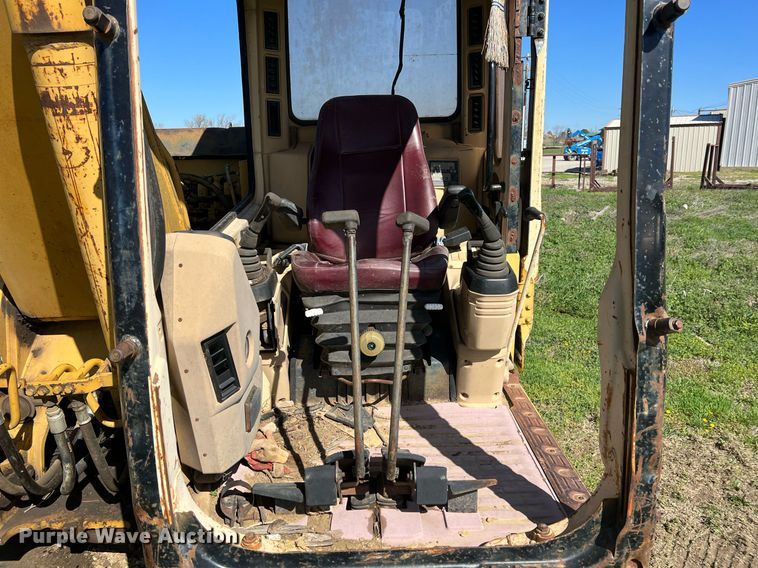 image for item MY9558 1994 Caterpillar 311  excavator