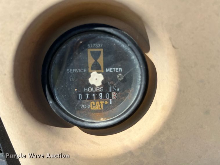 image for item MY9558 1994 Caterpillar 311  excavator