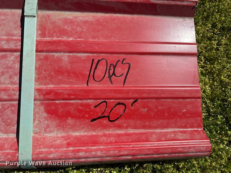 image for item MY9560 Approximately 161 pieces of steel siding/roofing