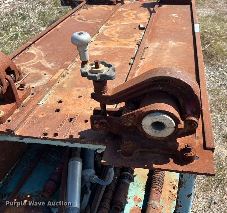 image for item MY9597 Work bench