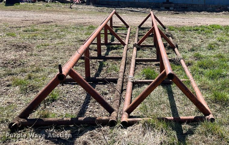 image for item MY9607 (2) pipe racks