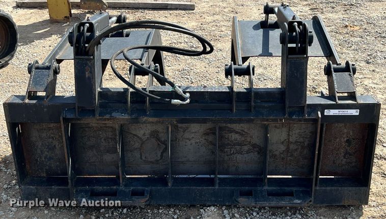 image for item MY9614 Skid steer grapple bucket