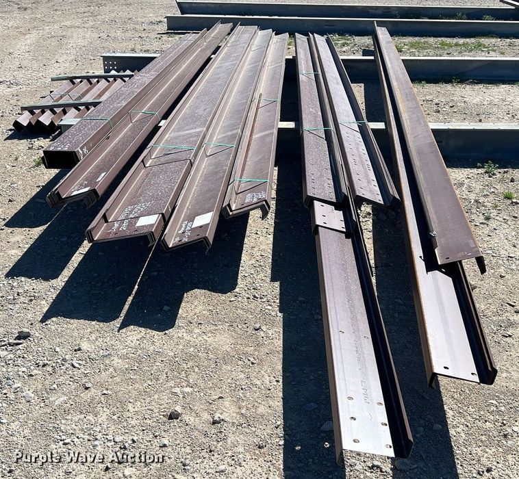 image for item MY9667 (61) iron beams