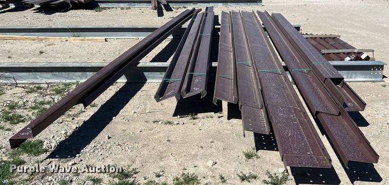 image for item MY9667 (61) iron beams