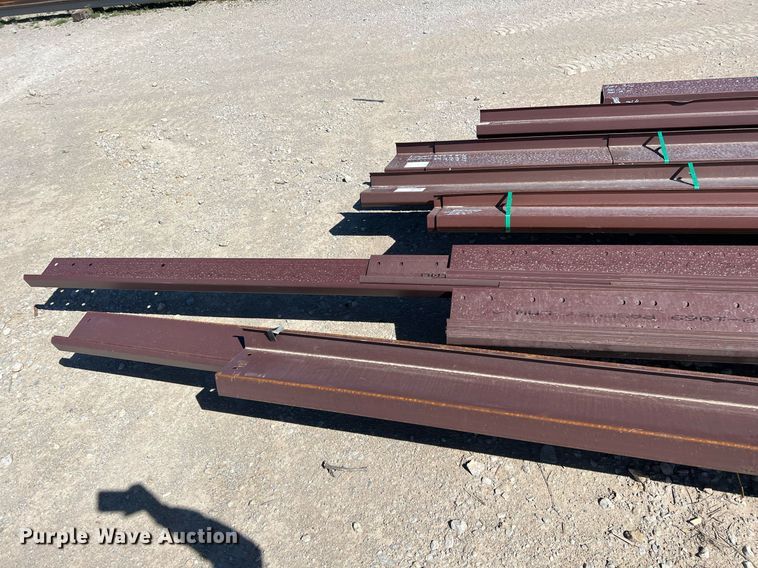 image for item MY9667 (61) iron beams