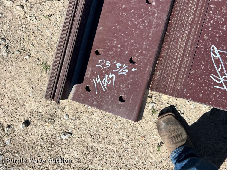 image for item MY9667 (61) iron beams