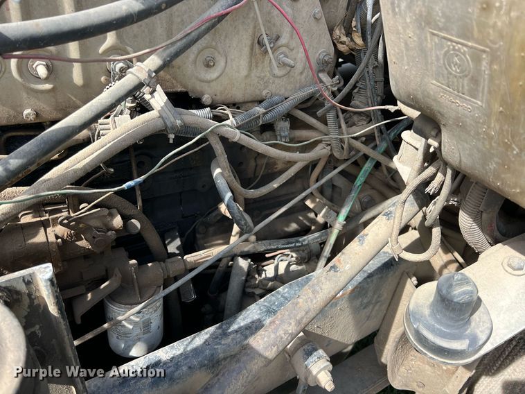 image for item MY9679 1988 Kenworth T800  dump truck