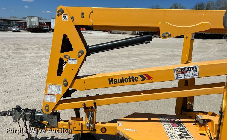 image for item MY9716 2017 Haulotte 4527A  boom lift