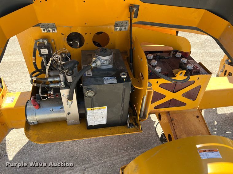 image for item MY9716 2017 Haulotte 4527A  boom lift