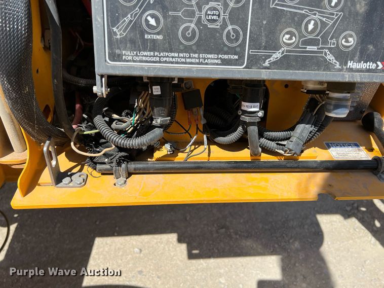 image for item MY9716 2017 Haulotte 4527A  boom lift