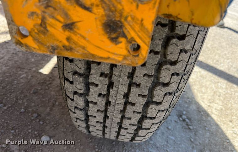 image for item MY9716 2017 Haulotte 4527A  boom lift