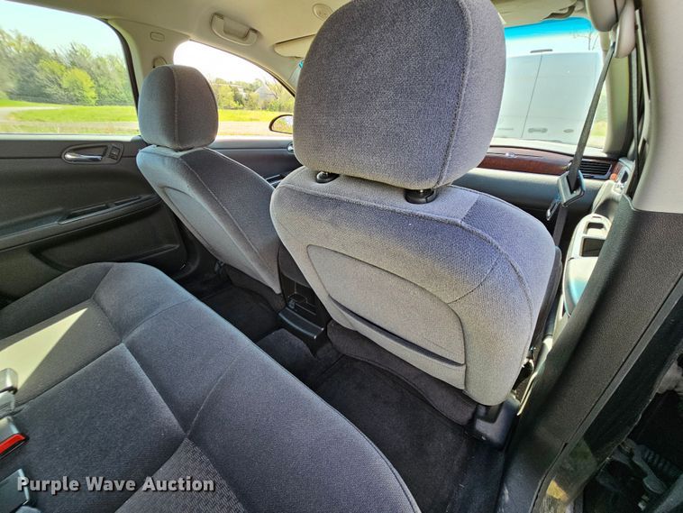 image for item DK1752 2009 Chevrolet Impala LS