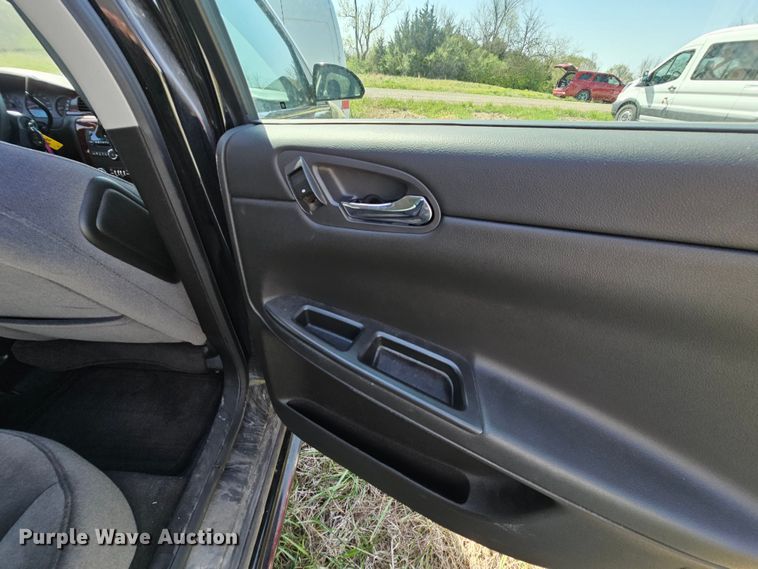 image for item DK1752 2009 Chevrolet Impala LS