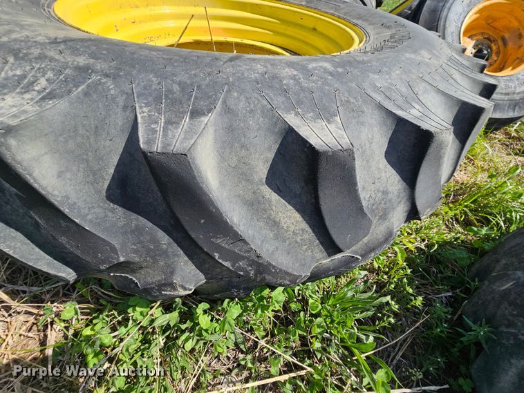 image for item DK1753 (5) tires and wheels