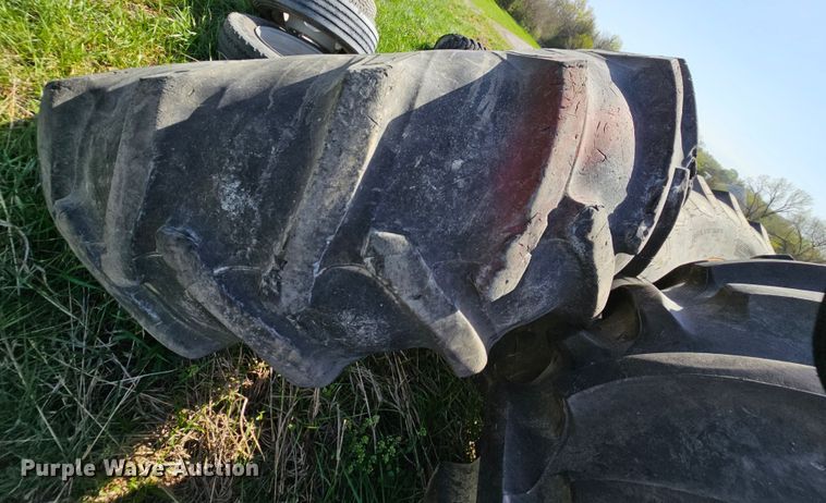 image for item DK1753 (5) tires and wheels