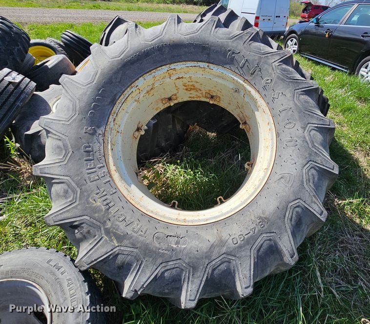 image for item DK1753 (5) tires and wheels