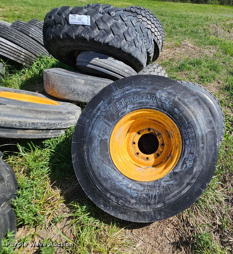 image for item DK1754 (28) tires