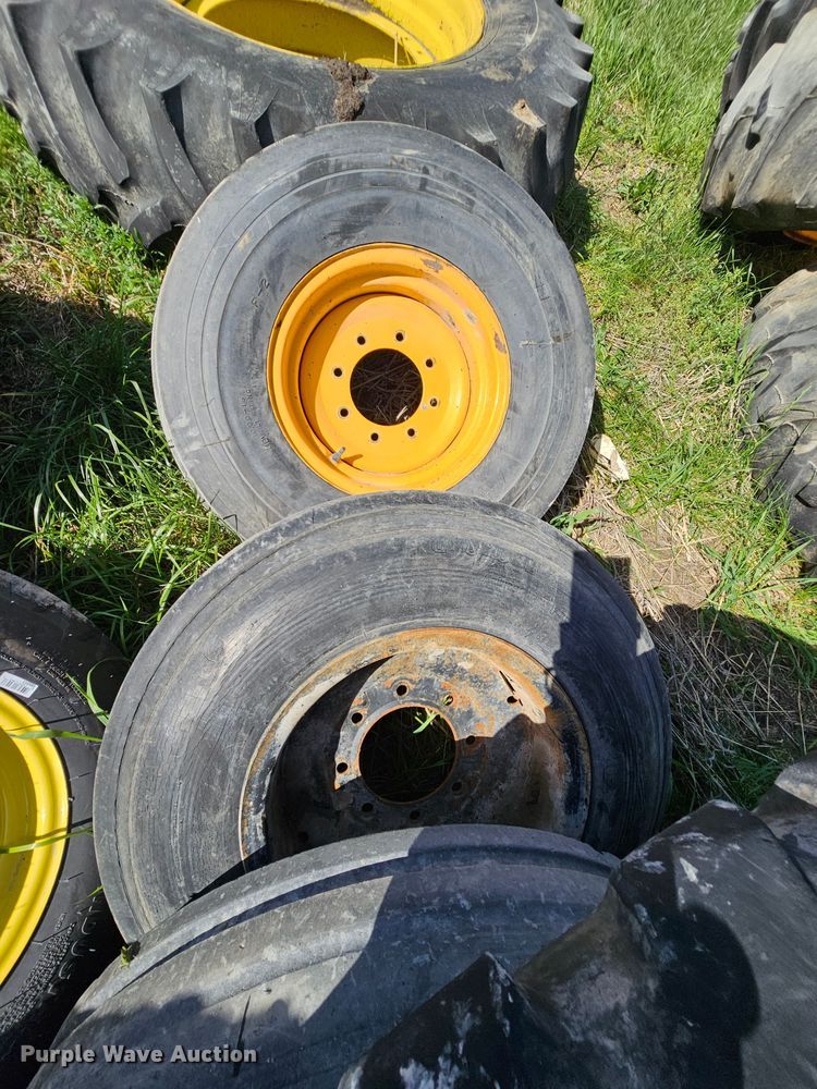 image for item DK1754 (28) tires