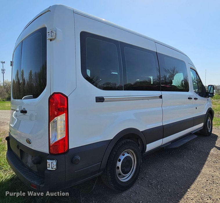 image for item DK1755 2017 Ford Transit 350  van