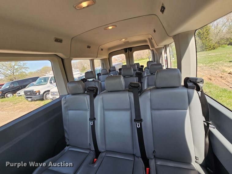 image for item DK1755 2017 Ford Transit 350  van