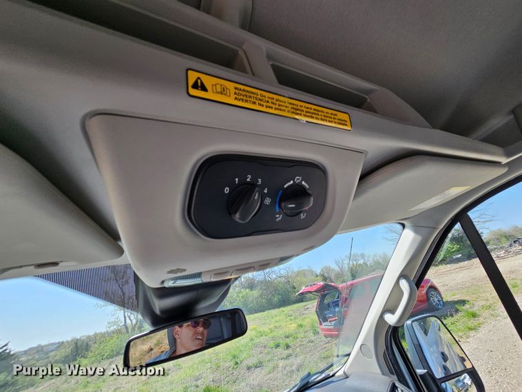 image for item DK1755 2017 Ford Transit 350  van