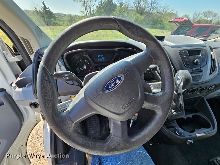 image for item DK1755 2017 Ford Transit 350  van