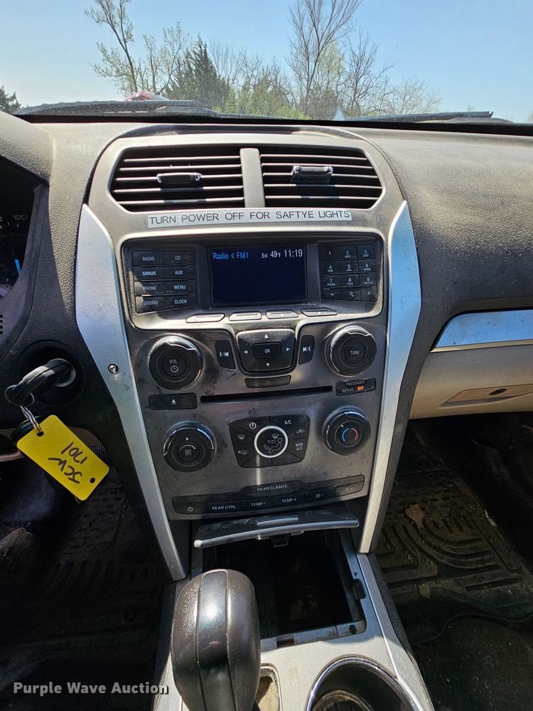 image for item DK1756 2013 Ford Explorer  SUV