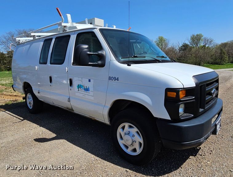 image for item DK1757 2008 Ford E350 Super Duty  van