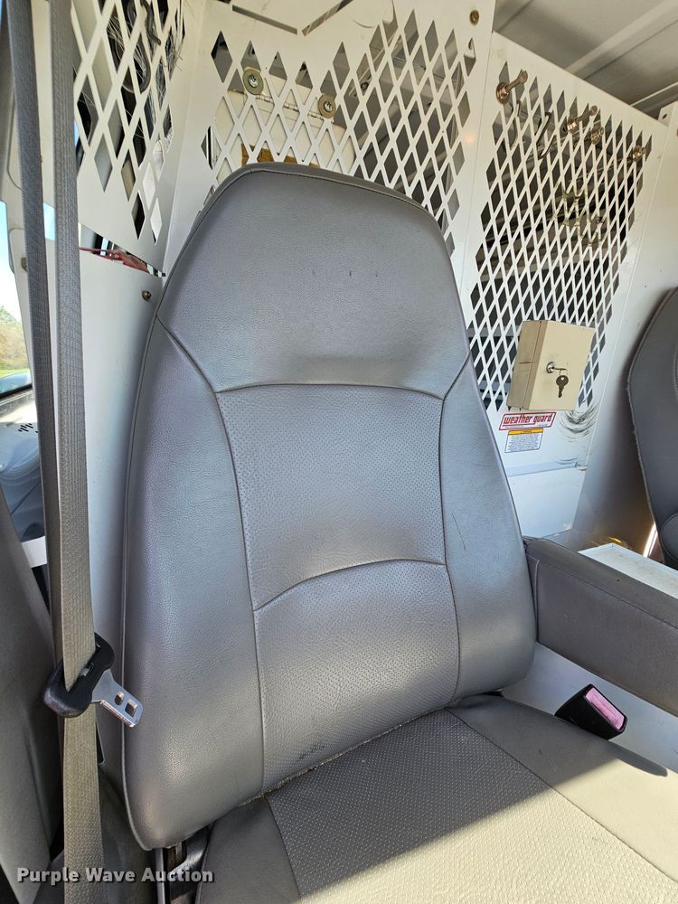 image for item DK1757 2008 Ford E350 Super Duty  van