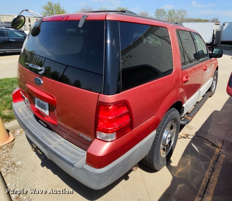 image for item DK1760 2003 Ford Expedition XLT  SUV