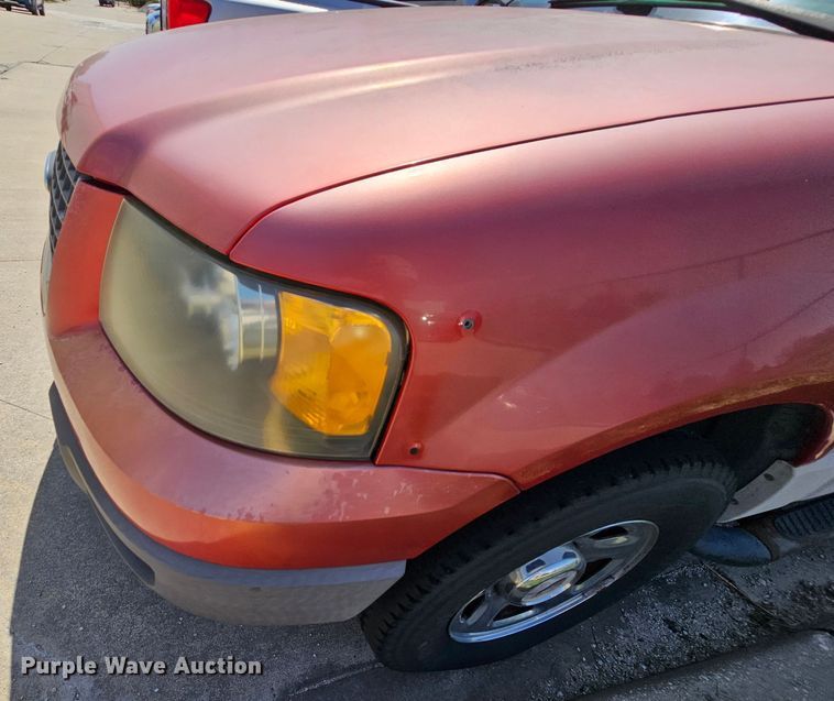 image for item DK1760 2003 Ford Expedition XLT  SUV