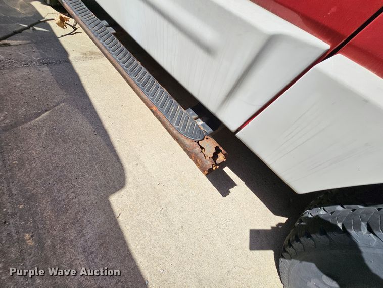 image for item DK1760 2003 Ford Expedition XLT  SUV