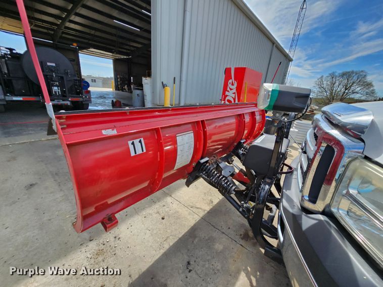 image for item DK1770 2006 Ford F350 Super Duty XLT  flatbed pickup truck