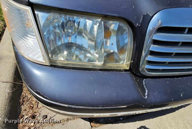 image for item DK1772 1999 Ford Crown Victoria Police Interceptor