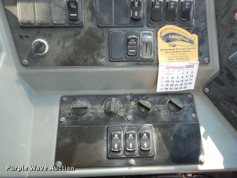 image for item DK1773 2003 Blue Bird  school bus