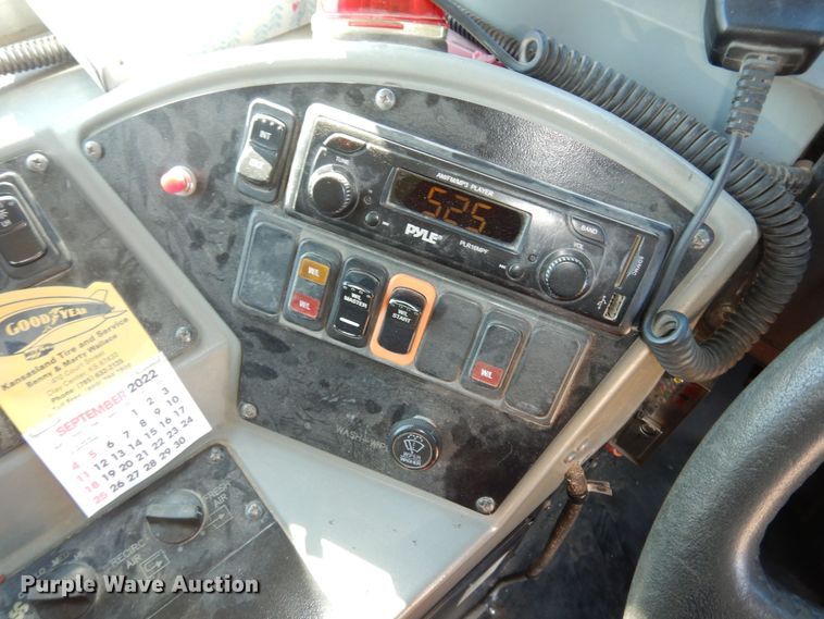 image for item DK1773 2003 Blue Bird  school bus