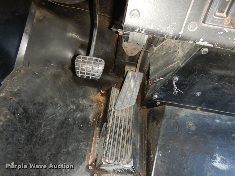 image for item DK1773 2003 Blue Bird  school bus