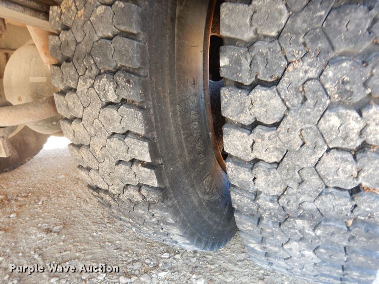 image for item DK1773 2003 Blue Bird  school bus