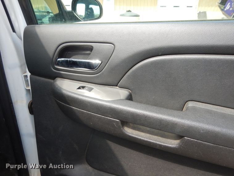 image for item DK1776 2012 Chevrolet Suburban 1500  SUV