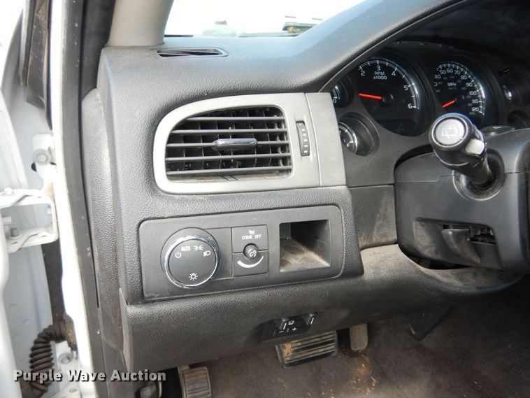 image for item DK1776 2012 Chevrolet Suburban 1500  SUV