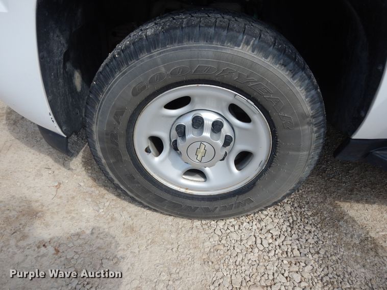 image for item DK1776 2012 Chevrolet Suburban 1500  SUV