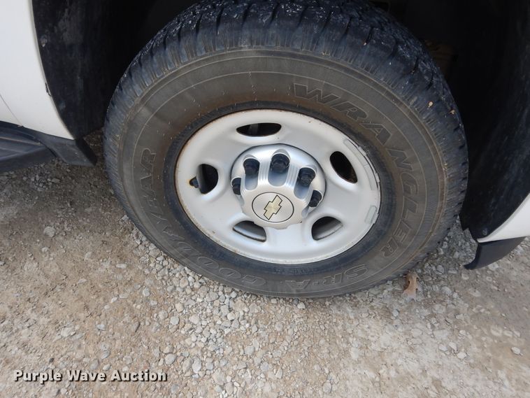 image for item DK1776 2012 Chevrolet Suburban 1500  SUV