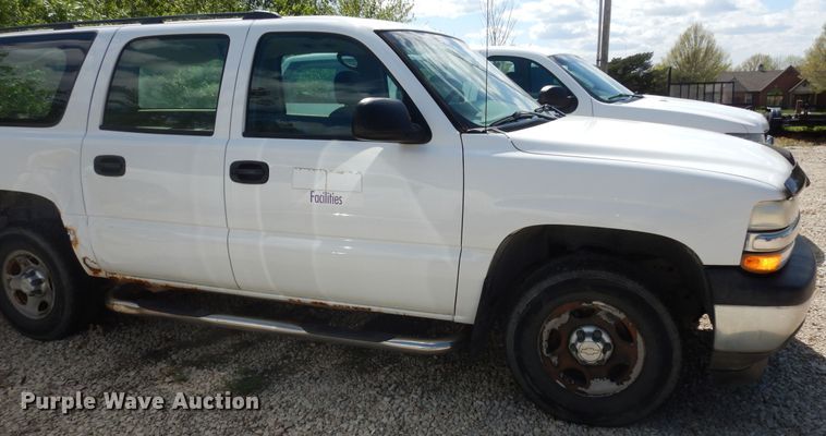 image for item DK1777 2006 Chevrolet Suburban 1500  SUV