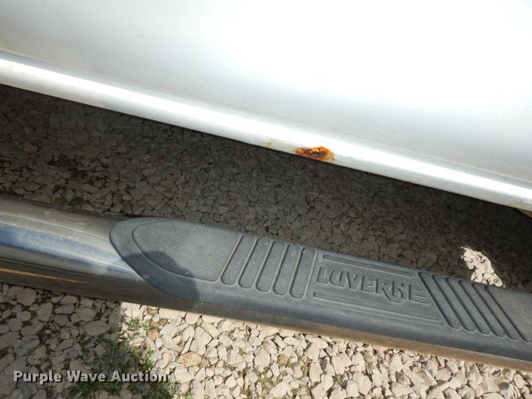 image for item DK1777 2006 Chevrolet Suburban 1500  SUV