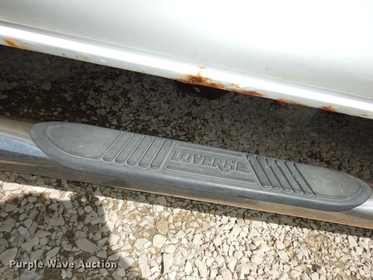 image for item DK1777 2006 Chevrolet Suburban 1500  SUV